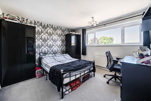 BEDROOM- click for photo gallery